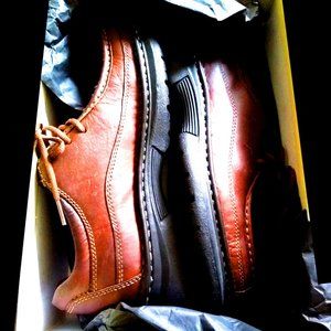 New Unique Men's Shoes, 9.5